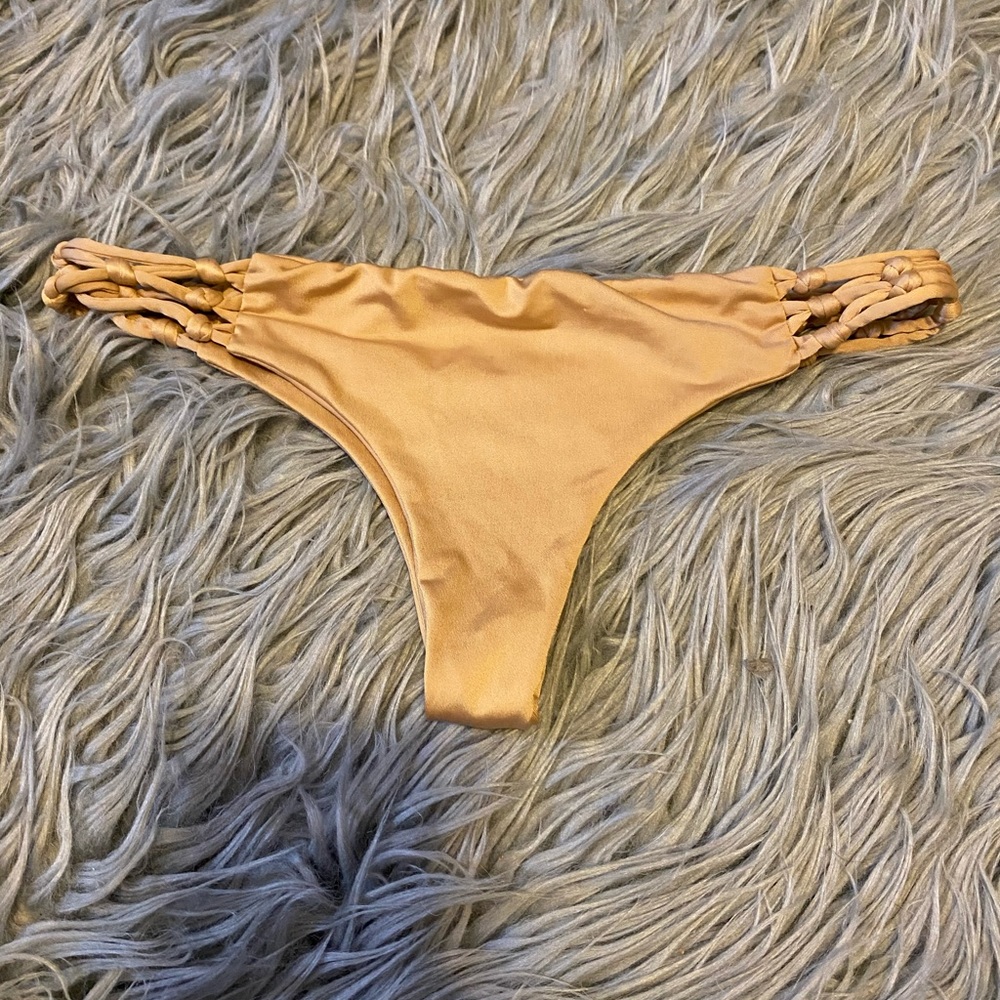 San Lorenzo Braided Thong Bottom